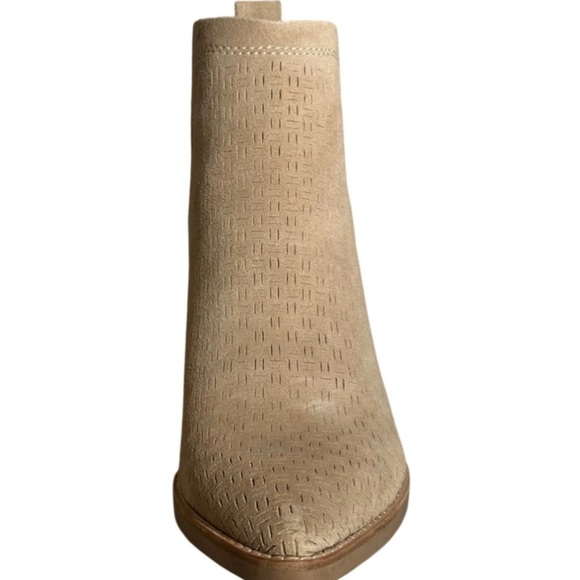 Dolce Vita Taupe Suede Ankle Boots with Pointed Toe and Block Heel - Picture 14 of 14